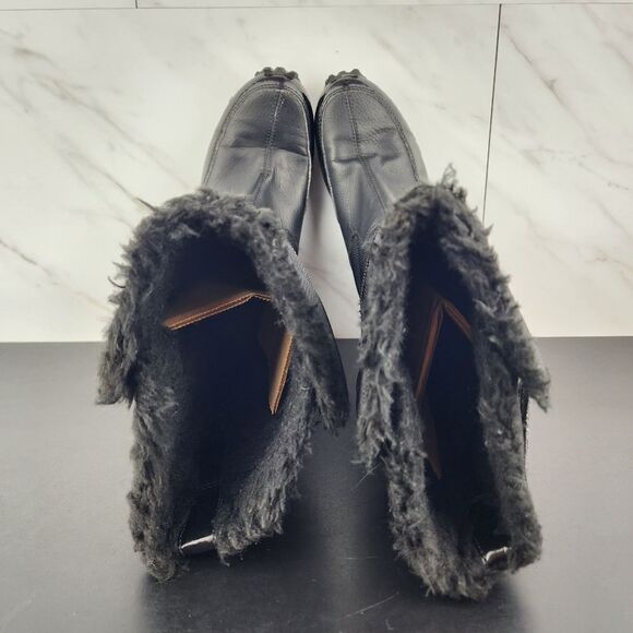 Timberland Black Insulated Strap Boots - Picture 6 of 8